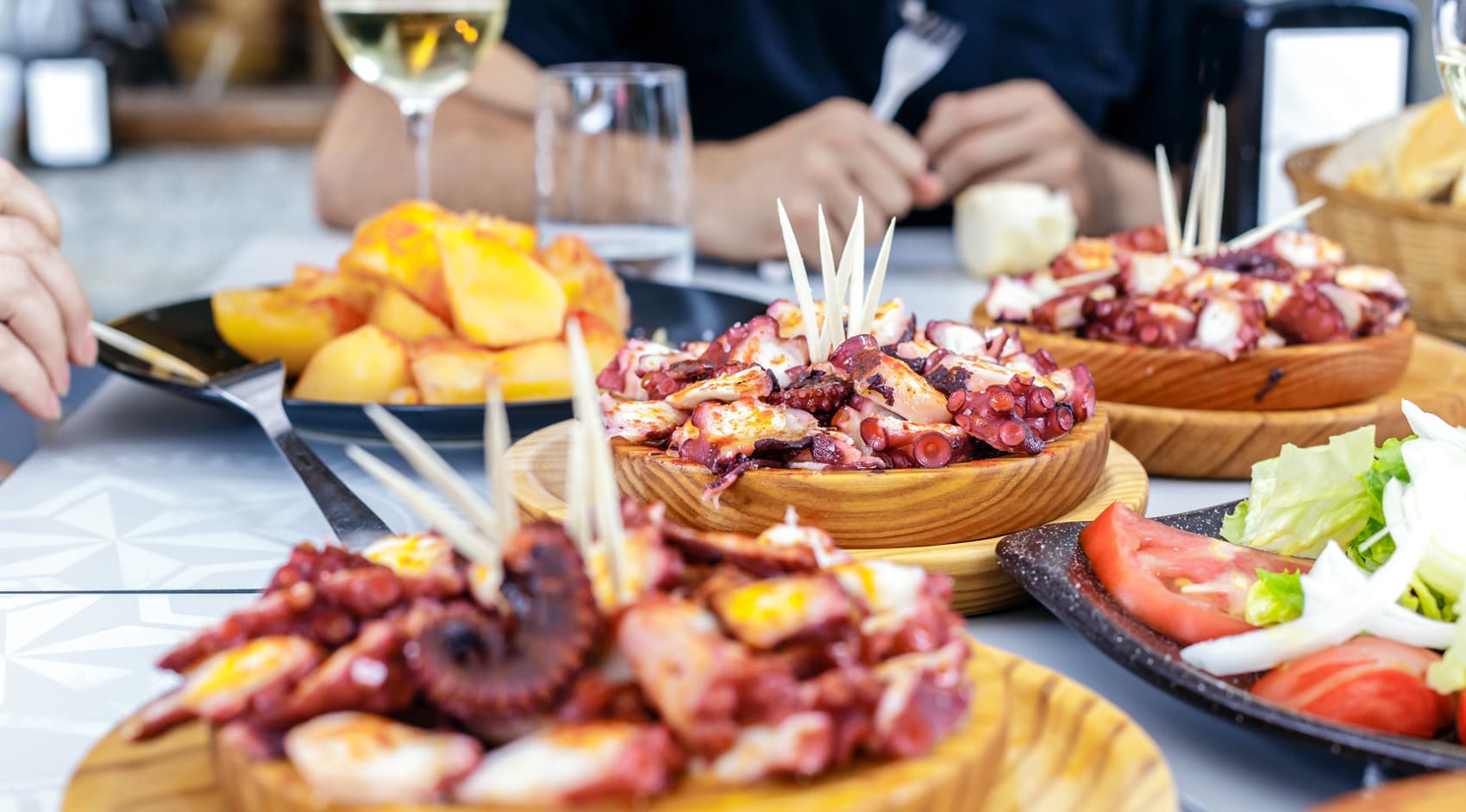 Deliciosa comida casera en un entorno privilegiado en San Sadurniño